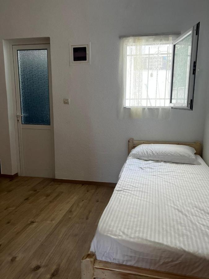 Nona'S Rooms Himarë Exterior foto