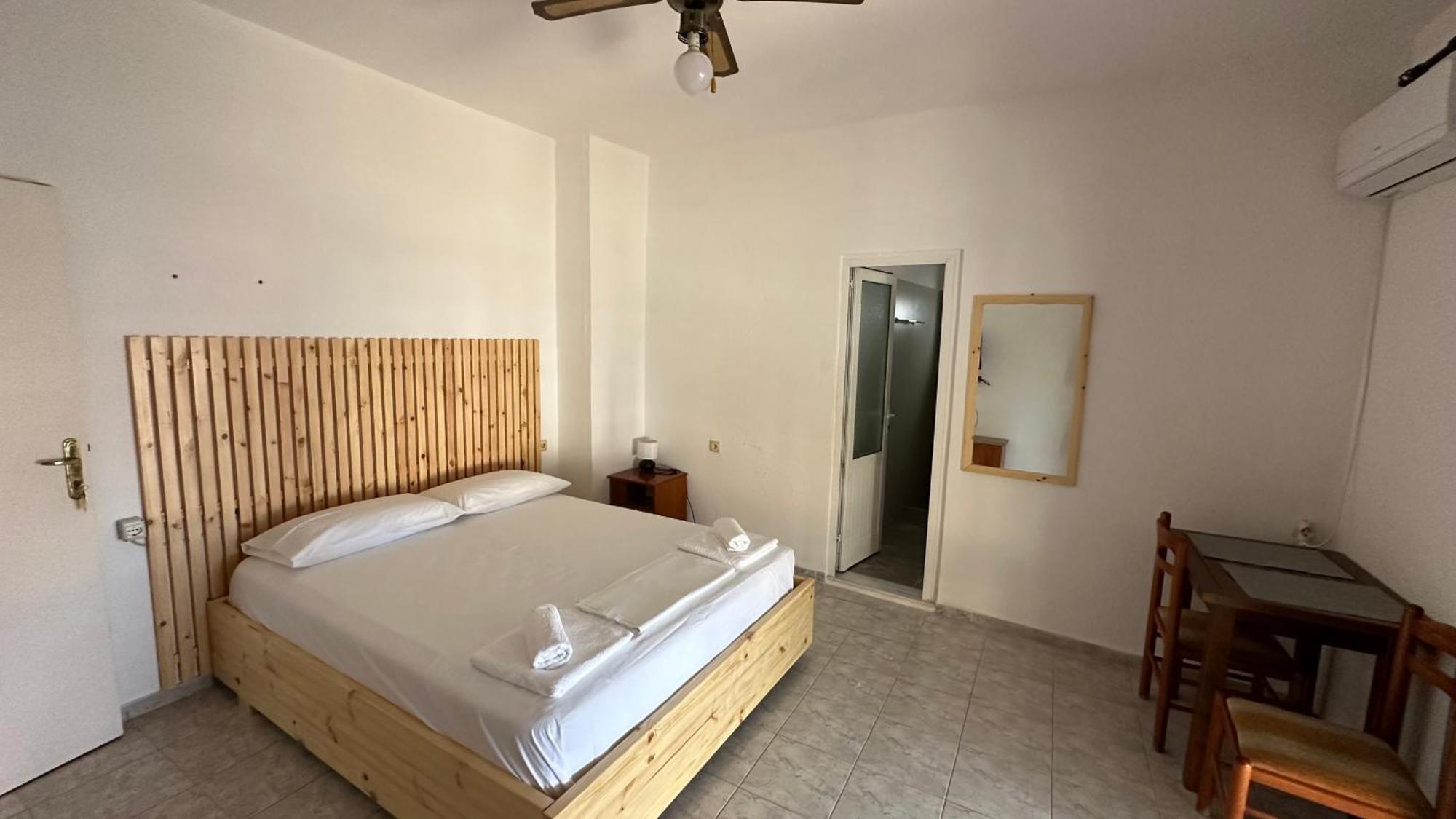 Nona'S Rooms Himarë Exterior foto